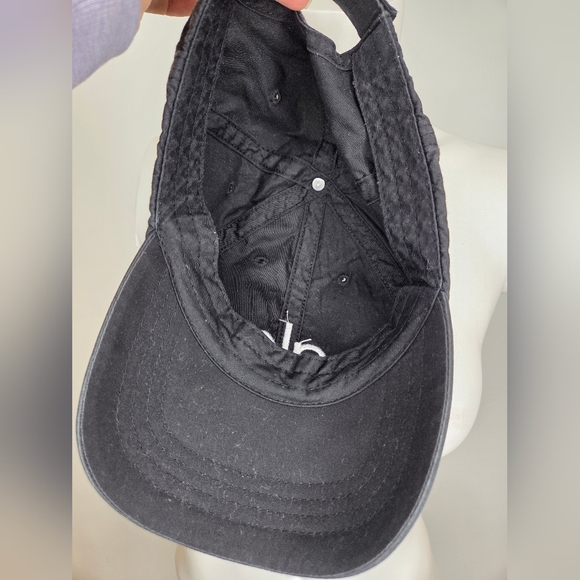 ALO Yoga OS Black Off-duty Cap - Picture 4 of 6